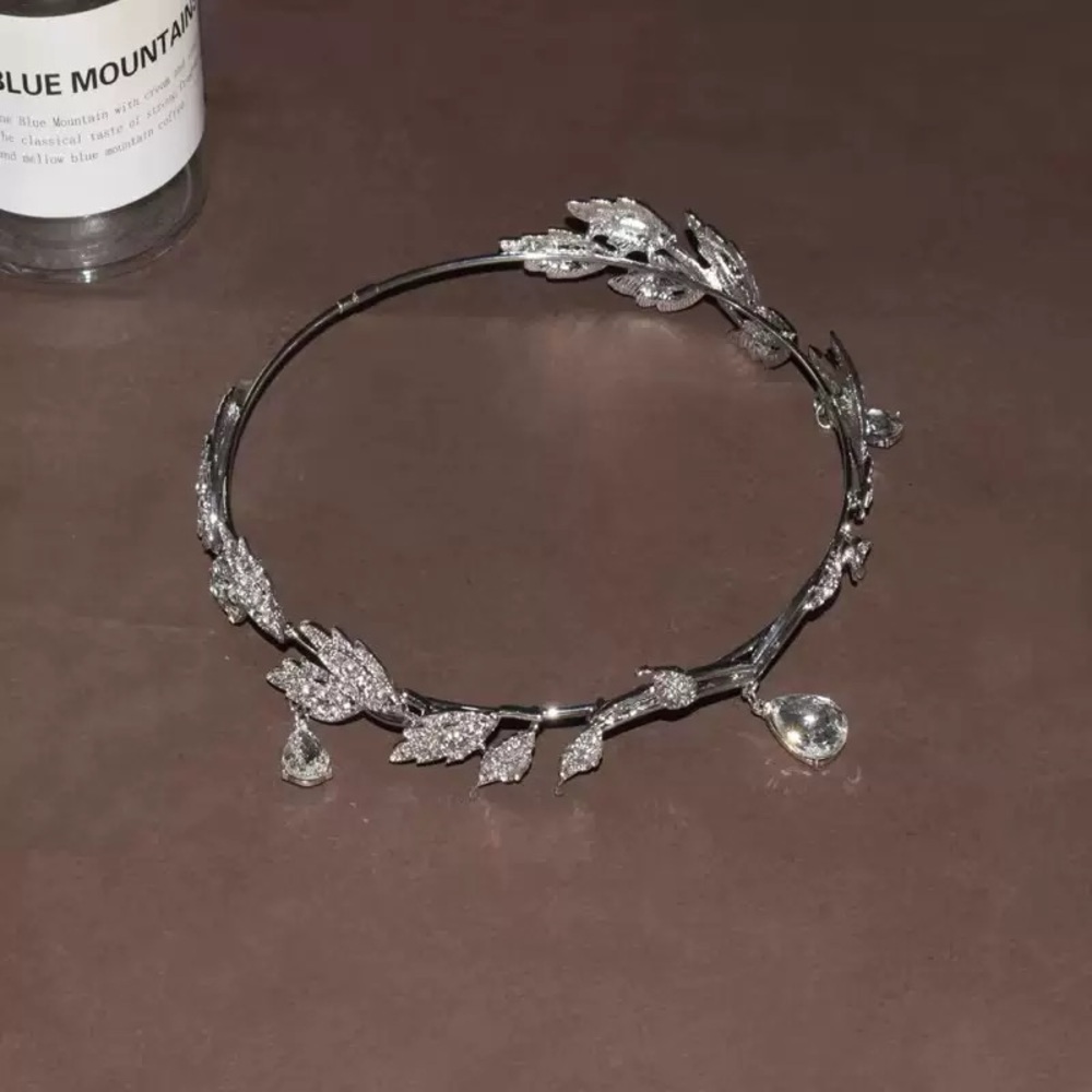 Rhinestone Leaf Vine Silver Necklace Choker
